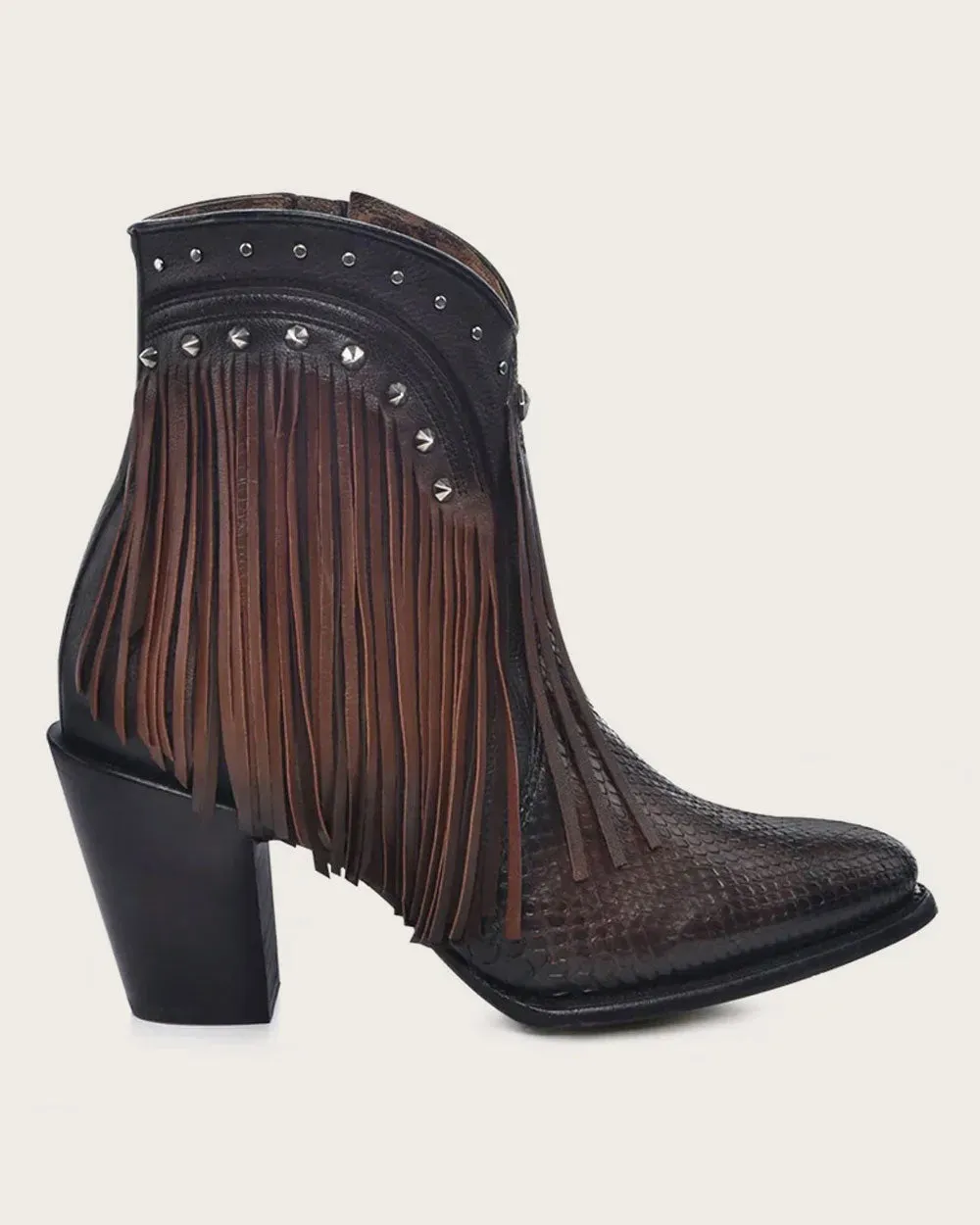 Ankle brown bootie with fringes