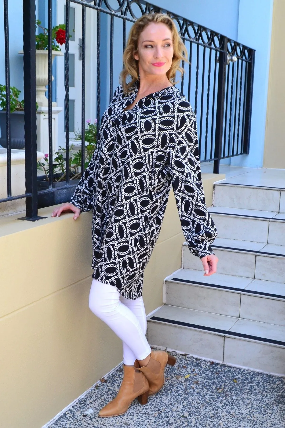 Black White Link Tunic Shirt