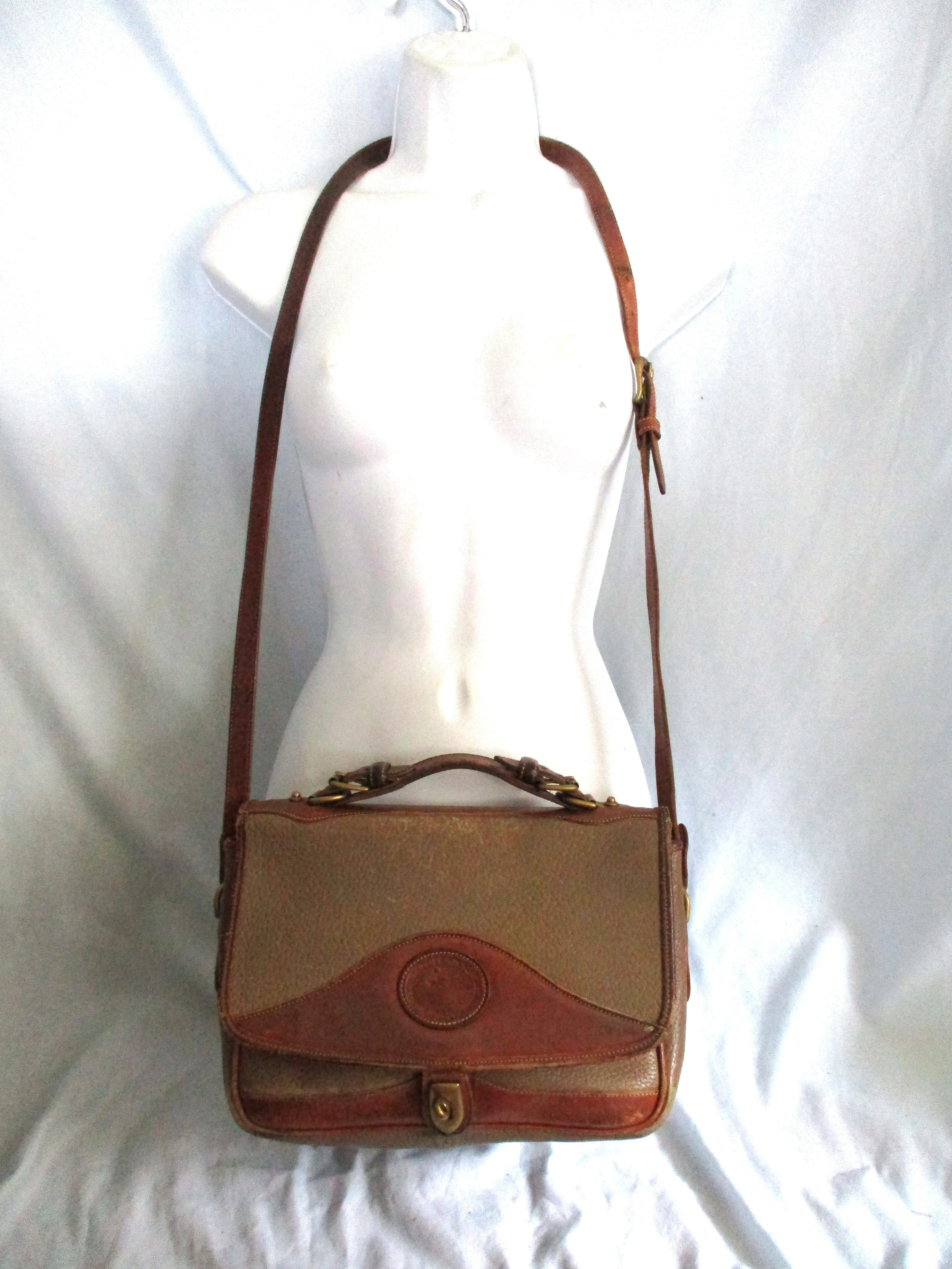 DOONEY & BOURKE Pebbled Leather Purse Satchel Bag Briefcase Crossbody BEIGE